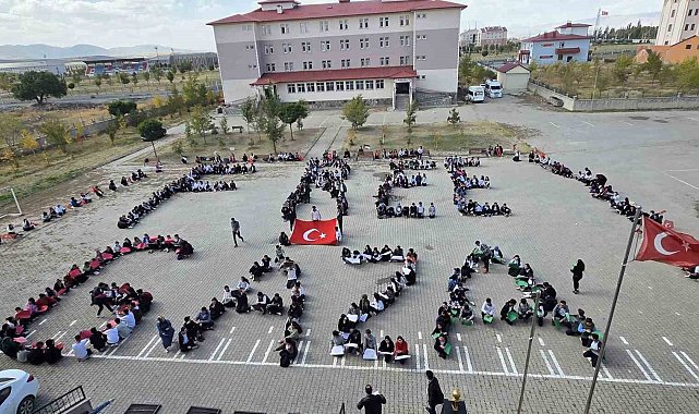 Ağrı'da tüm okullarda "Filistin ve Gazze" temalı etkinlikler düzenlendi