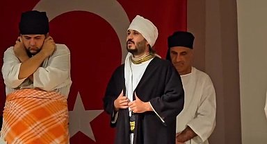 Ahilik değerlerini anlatan 'Tornacı Hüseyin' ayakta alkışlandı