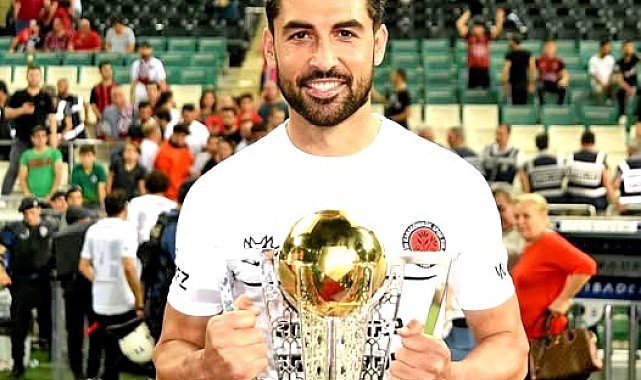 Ahmet Aras'tan Çeşme Belediyespor'a vefa dönüşü