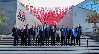 AK Parti Genel Başkan Yardımcısı Demir: "25 Aralık Panorama Müzesi, tarihi canlandıran kıymetli bir eser"