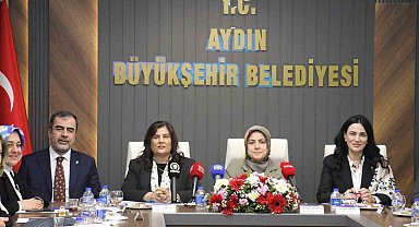 AK Parti Kadın Kolları Başkanı Tuğba ışık Ercan'dan Aydın'a yatırım sözü: "Projeler hızla tamamlanacak"