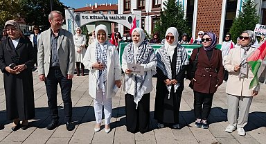 AK Parti Kütahya İl Kadın Kolları Başkanlığı'ndan Gazze için sessiz çığlık zinciri