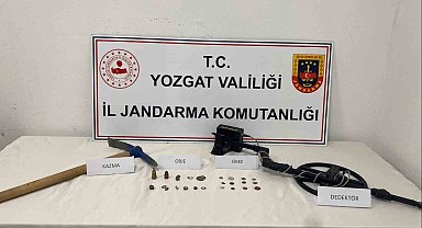Akdağmadeni'nde 23 adet tarihi obje ele geçirildi