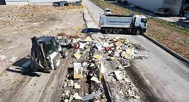 Akdeniz Belediyesi ekipleri aynı bölgede tonlarca çöp ve hurda topladı