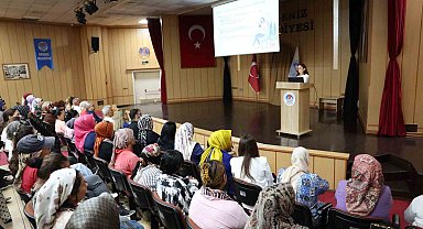 Akdeniz Belediyesinden 'Anne Sütü İle Besle, Sevgiyle Büyüt' projesi