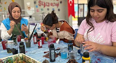 Akdeniz Belediyesinden anneler ve kızlarına kamp sürprizi