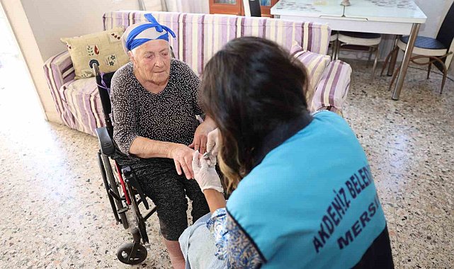 Akdeniz Belediyesinden binlerce haneye temizlik ve bakım desteği