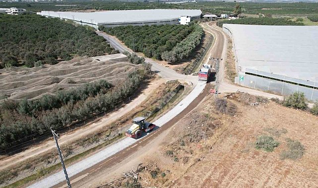 Akdeniz'in kırsalı yeni yollarına kavuşuyor