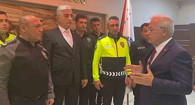 Aksaray Valisinden o polislere başarı belgesi