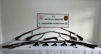 Alanya'da 15 ruhsatsız silah ele geçirildi