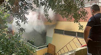 Alanya'da 4 katlı binadaki yangın korkuttu
