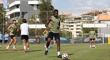 Alanyaspor, Gençlerbirliği maçı hazırlıklarını tamamladı