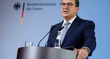 Alman polisi tehdit teşkil eden dronları düşürebilecek