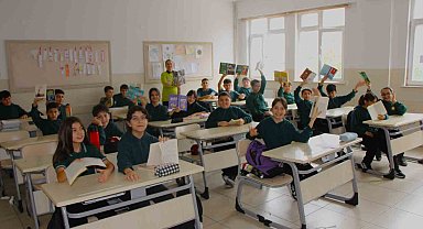 Amasya'da 53 binden fazla öğrenci için eş zamanlı kitap saati