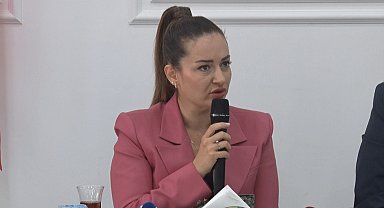 Antalya Büyükşehir Belediye Başkanvekili Özdemir: "Muhittin Başkan günden güne kilo veriyor, bağışıklığı düşüyor"
