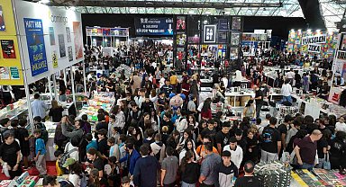 Antalya Kitap Fuarı'nı 1 milyon 103 bin kişi ziyaret etti