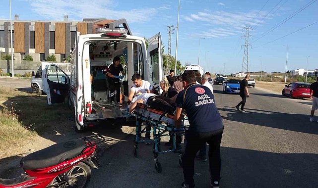 Antalya'da 14 yaşındaki çocuğun kullandığı motosiklet kamyonetle çarpıştı: 1 yaralı
