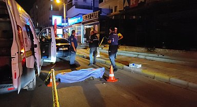 Antalya'da otomobilin çarptığı yaya hayatını kaybetti