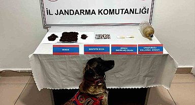 Arama yapılan evde uyuşturucu madde ele geçirildi