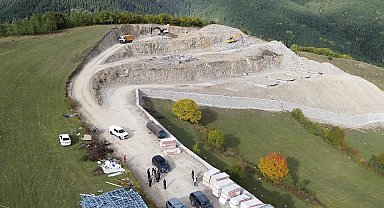 Ardahan'da heyelan konutlarının yapımı devam ediyor