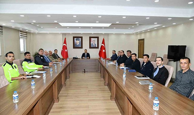 Ardahan'da Karayolları Trafik Güvenliği Toplantısı gerçekleştirildi