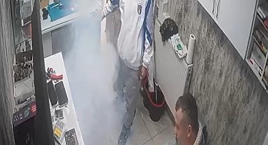 Arızalanan batarya tamir edilirken alev aldı