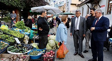 Artvin Valisi Ergün'den halk pazarına ziyaret