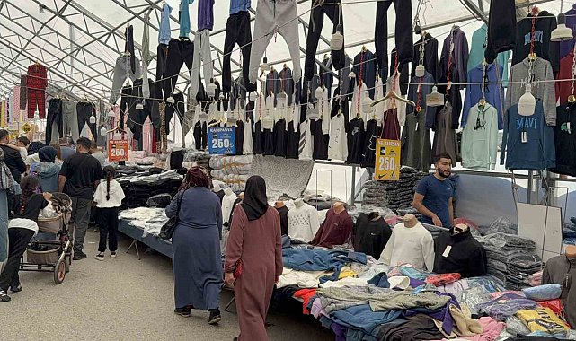 Asırlık Zile Panayırı'nda satışa sunulan taklit ürünler tepkilere neden oldu