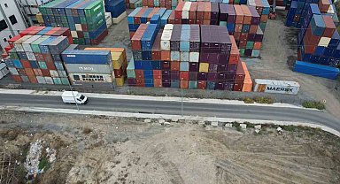 Avcılar'da korkutan konteyner kuleleri