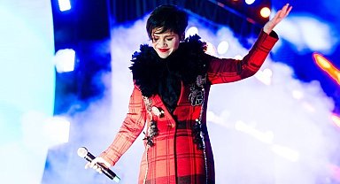 Aydilge'den Filistin mücadelesine destek