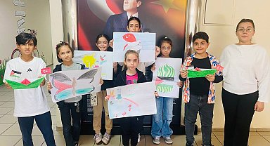 Aydın'da gençlerden Gazze'de yaşananlara sanatla dikkat çekti