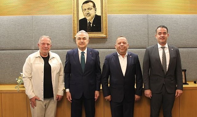 Aydın'ın CHP'li başkanlarından AK Partili vekile sürpriz ziyaret