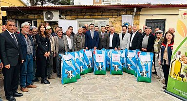 Ayvacık Organik Kırmızı Et Üreticileri Birliği'ne tohum desteği