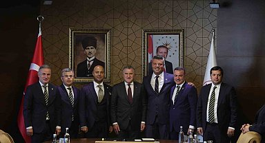 Bakan Bak, Fenerbahçe yönetimini kabul etti