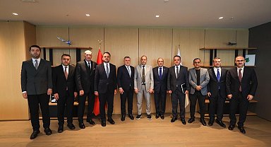 Bakan Bak ve Suriyeli mevkidaşı ile Basketbol Gelişim Merkezi'ni ziyaret etti