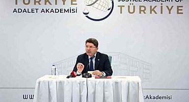 Bakan Tunç: "Türkiye Yüzyılı, adaletin de yüzyılı olacak"