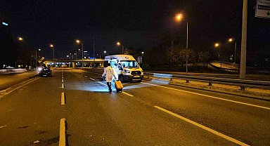 Bakırköy'de 'dur' ihtarına uymayan sürücü kaza yapınca yakalandı... Kovalamaca anı kamerada