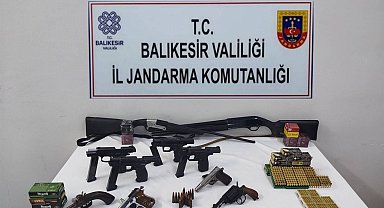 Balıkesir'de kaçakçılık operasyonu: 18 şüpheli yakalandı