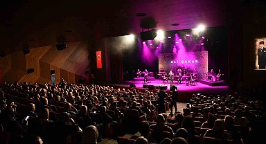 Balıkesirlilerden üç gün süren 10.10 etkinliklerine yoğun ilgi