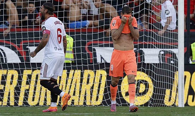 Barcelona, sezonun ilk mağlubiyetini farklı kaybederek aldı