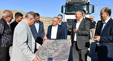 Başkan Büyükkılıç'tan, 22 mahalleyi Ankara Yolu'na bağlayacak 50 milyon TL'lik yol projesi