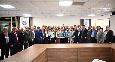 Başkan Çerçioğlu Efelerli muhtarlar ile bir araya geldi