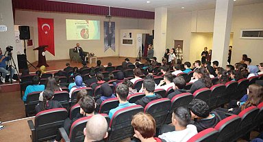 Başkan Çiftçi, "Spor alanında 9 branşta eğitim veriyoruz"