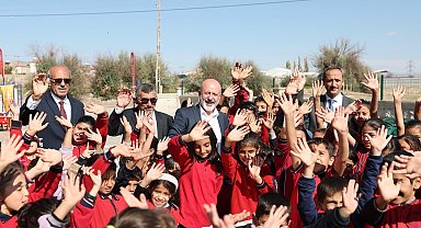 Başkan Çolakbayrakdar: "Mutlu çocuklar, güçlü ve büyük Türkiye'nin teminatıdır"