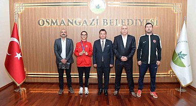 Başkan Erkan Aydın şampiyon sporcuyu ağırladı