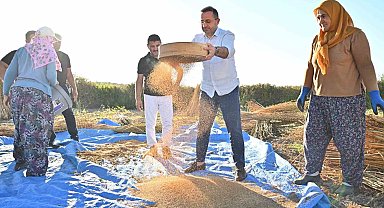 Başkan Güngör: "Manavgat'ın coğrafi işaret tescilli 'altın susamı', Türkiye'nin en kaliteli susamı olarak öne çıkıyor"