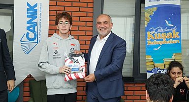 Başkan Sandıkçı: "Eğitim yolculuğunda gençlerimizin yanındayız"