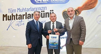 Başkan Sandıkçı: "Muhtarlarımız, devlet ile milleti birleştiren gönül elçileridir"