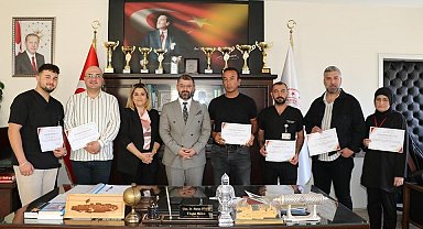 Bayburt'ta 178 köye sağlık hizmeti götüren saha ekibine teşekkür belgesi verildi