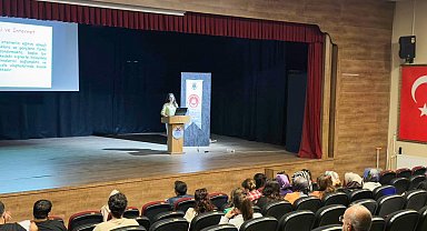 Belediye personeline bağımlılık eğitimi verildi